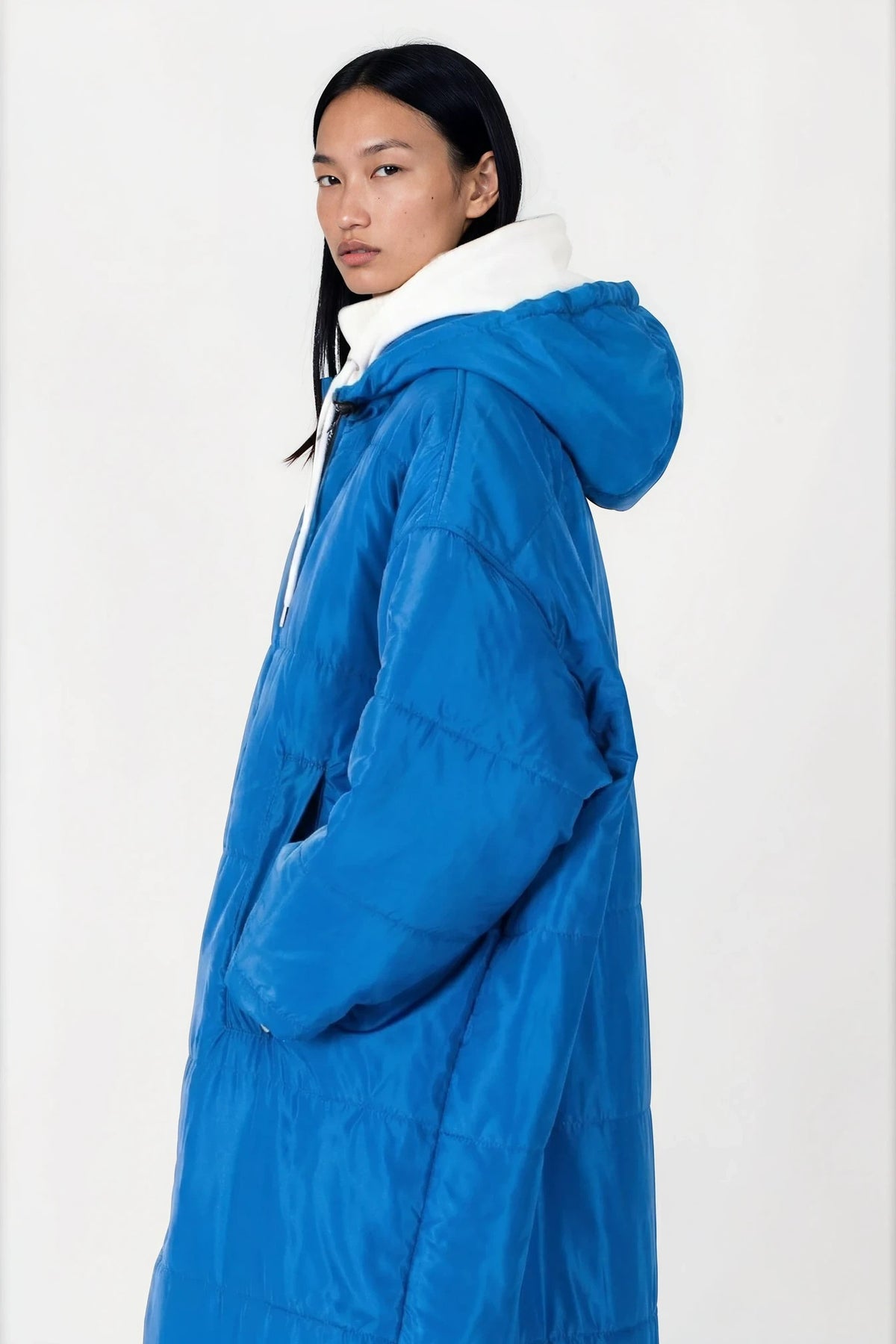 CLASSIC BLUE